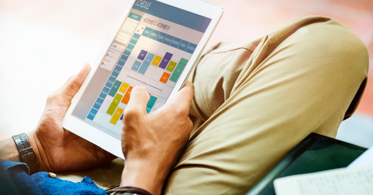 image of someone scheduling linkedin posts on a social posting platform