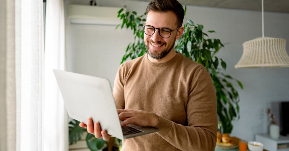 man-on-laptop-reviewing